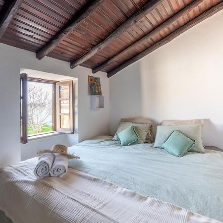 Casa Carina Espiche Bed & Breakfast Exterior photo